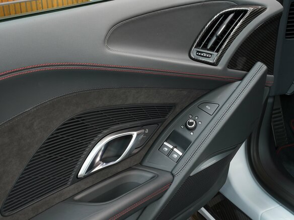 2023 Audi R8 V10 GT II (4S) Рестайлинг, серый, 32881660 рублей - вид 18