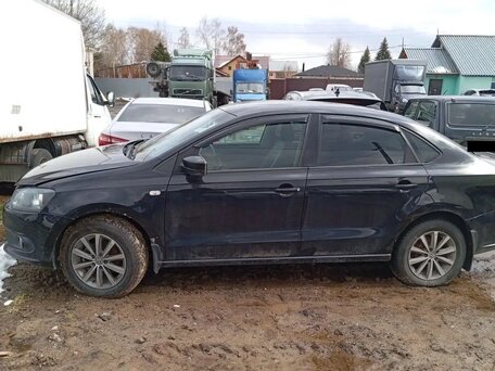 Volkswagen Polo V