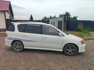 1998 Toyota Ipsum I (M10), белый, 360000 рублей, вид 4