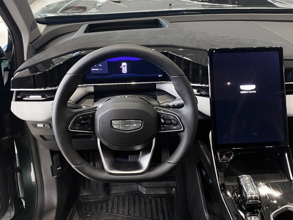 2026 Geely Atlas II, зелёный, 3449990 рублей - вид 7