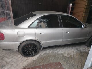 1998 Audi A4 I (B5), серебристый, 500000 рублей, вид 3