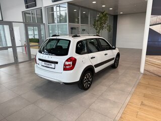 2026 Lada (ВАЗ) Granta Cross I Рестайлинг, белый, 1196000 рублей, вид 5