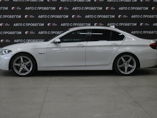 2013 BMW 5 серии 528i xDrive VI (F10/F11/F07) Рестайлинг, белый, 1693000 рублей, вид 2