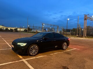 2020 Audi A6 45 TFSI V (C8), чёрный, 4300000 рублей, вид 3