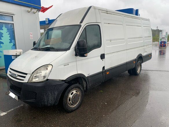 2010 Iveco Daily, белый, 1700000 рублей