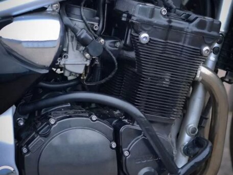 2005 Suzuki Bandit 1200, серебристый, 350000 рублей, вид 3