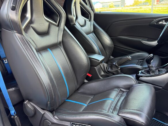 2013 Opel Astra OPC J, синий, 759000 рублей - вид 26