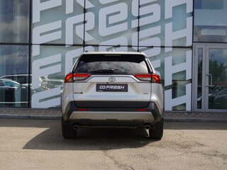 2020 Toyota RAV4 V (XA50), серый, 3650000 рублей, вид 4