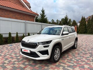 2025 Skoda Kodiaq I Рестайлинг, белый, 3700000 рублей, вид 2