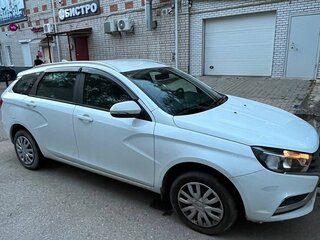 2018 Lada (ВАЗ) Vesta SW I, белый, 900000 рублей, вид 4