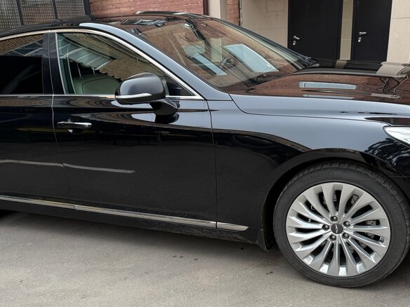 2016 Genesis G90 I, чёрный, 2200000 рублей - вид 2
