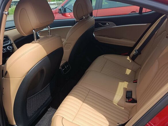 2020 Genesis G70 I Рестайлинг, красный, 3200000 рублей - вид 13