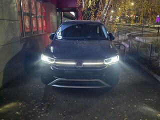 2022 Volkswagen Tiguan Allspace II Рестайлинг, чёрный, 3550000 рублей, вид 3