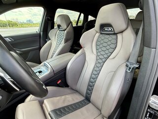 2020 BMW X6 M50i III (G06), чёрный, 8100000 рублей, вид 2