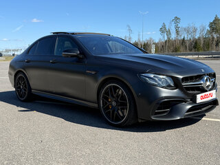 2017 Mercedes-Benz E-Класс AMG 63 AMG S V (W213), чёрный, 8800000 рублей, вид 3