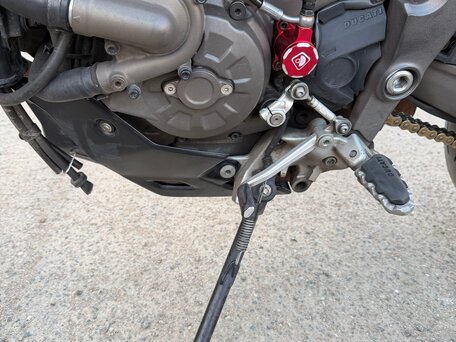 2016 Ducati Multistrada 1200, красный, 1000000 рублей, вид 5