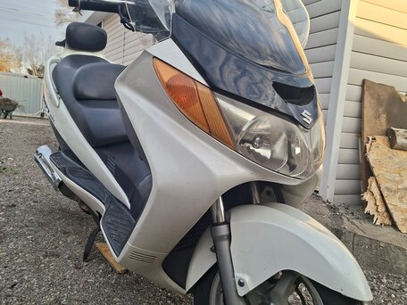 2003 Suzuki Burgman (SkyWave) 400, белый, 220000 рублей, вид 1