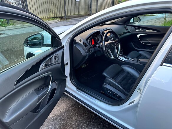2013 Opel Insignia I, белый, 1190000 рублей - вид 4