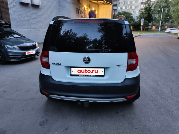 2012 Skoda Yeti I, белый, 750000 рублей - вид 2