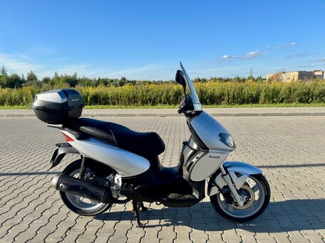 2012 Benelli Caffe Nero 250, серебристый, 89000 рублей, вид 3
