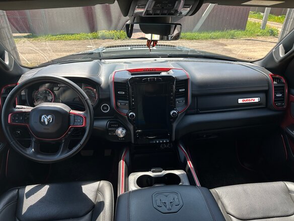 2022 Ram 1500 Quad Cab V, чёрный, 8600000 рублей - вид 7