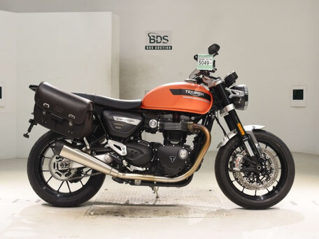 2023 Triumph Speed Twin, оранжевый, 1000000 рублей, вид 2