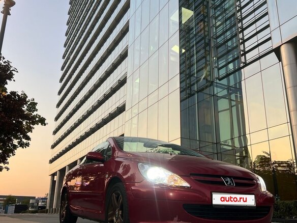 2004 Peugeot 307 I, красный, 700000 рублей - вид 1