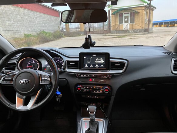 2018 Kia Ceed III, белый, 1950000 рублей - вид 11