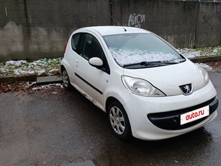 2010 Peugeot 107 I Рестайлинг, белый, 350000 рублей, вид 2