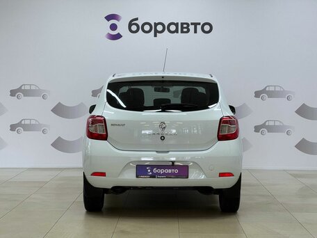 2018 Renault Sandero Stepway II, белый, 910000 рублей, вид 4