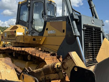 2011 John Deere 1050J, 23500000 рублей, вид 5