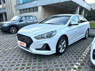 2019 Hyundai Sonata VII (LF) Рестайлинг, белый, 2050000 рублей, вид 1