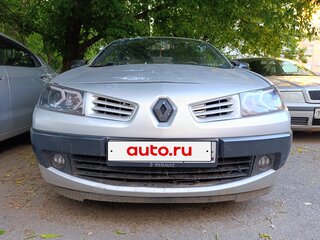 2006 Renault Megane II Рестайлинг, серебристый, 415000 рублей, вид 2