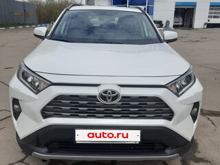 2021 Toyota RAV4 V (XA50), белый, 3350000 рублей, вид 2