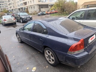 2004 Volvo S60 I Рестайлинг, синий, 500000 рублей, вид 4