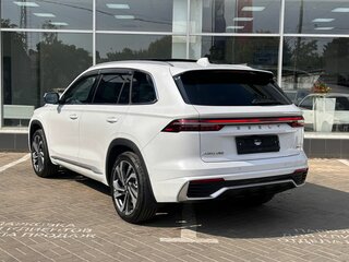 2026 Geely Monjaro I, белый, 4899990 рублей, вид 3