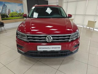 2018 Volkswagen Tiguan II, красный, 1835000 рублей, вид 2