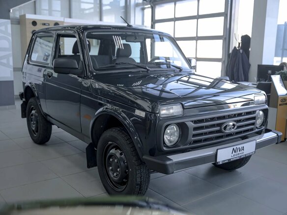 2026 Lada (ВАЗ) Niva Legend I Рестайлинг, зелёный - вид 4