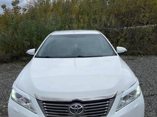 2013 Toyota Camry VII (XV50), белый, 1500000 рублей, вид 4