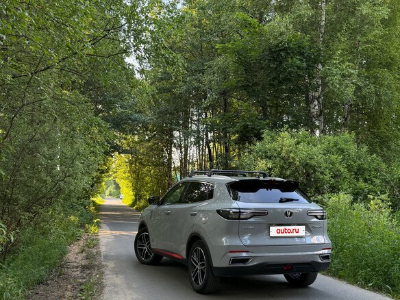 2023 Changan CS55 Plus II, серый, 1800000 рублей - вид 2