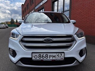 2017 Ford Kuga II Рестайлинг, белый, 1550000 рублей, вид 4