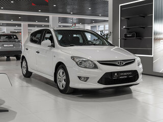 2010 Hyundai i30 I Рестайлинг, белый, 730000 рублей, вид 2