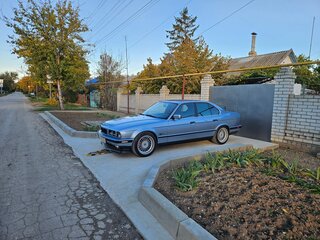 1992 BMW 5 серии 525i III (E34), синий, 3000000 рублей, вид 2