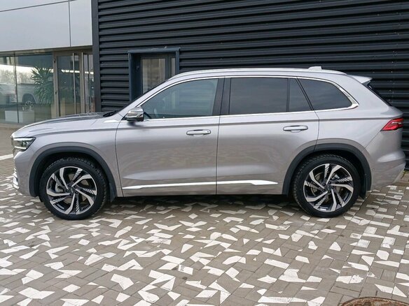 2024 Geely Monjaro I, серый, 3375000 рублей - вид 1