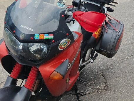1999 Honda XL1000V Varadero, красный, 305000 рублей, вид 4
