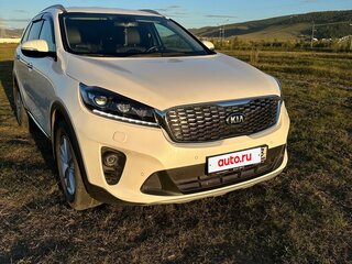 2020 Kia Sorento III Prime Рестайлинг, белый, 2853000 рублей, вид 4