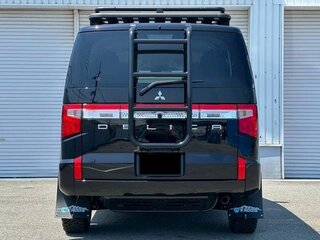 2023 Mitsubishi Delica D:5 I Рестайлинг, чёрный, 2400000 рублей, вид 5