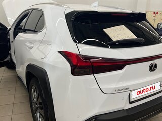 2019 Lexus UX 200 I, белый, 2600000 рублей, вид 2