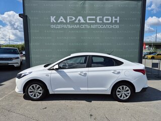 2022 Hyundai Solaris II Рестайлинг, белый, 1650000 рублей, вид 3