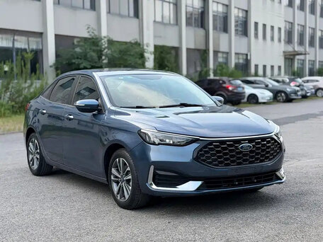 2023 Ford Escort VI Рестайлинг 2, синий, 1100000 рублей, вид 3
